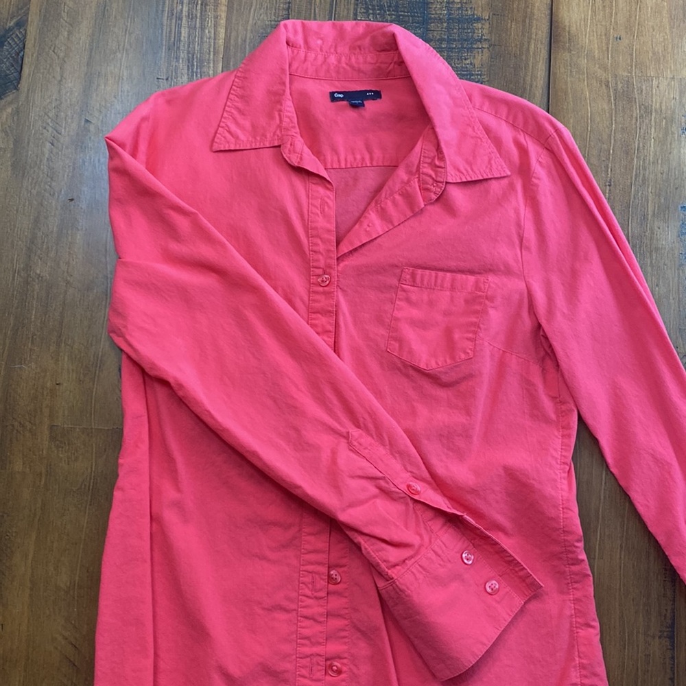 Pink light button down - Picture 2 of 2